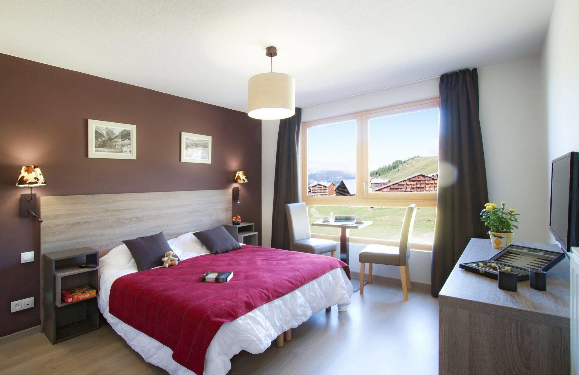 Residence Prestige Odalys Front De Neige La Plagne Bagian luar foto